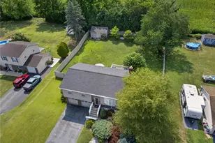 5429 Monocacy Dr, East Allen Township, PA 18017 - Photo 2