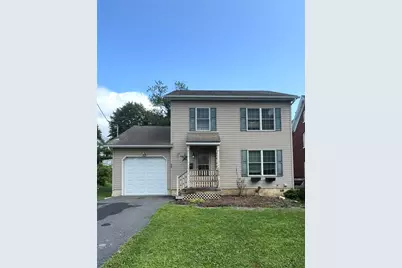 339 Pennsylvania Avenue, Bangor Boro, PA 18013 - Photo 1