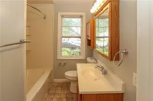 950 N 13th St, Allentown City, PA 18102 - Photo 16