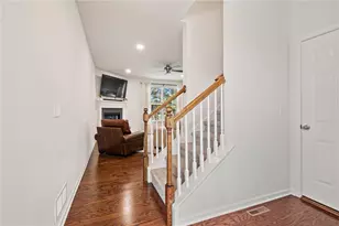 326 Bendelow Ln, Northampton Boro, PA 18067 - Photo 6