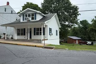 344 Port Clinton Ave, Hamburg, PA 19526 - Photo 2