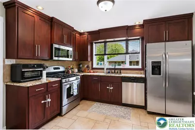 1218 Howertown Road, North Catasauqua Bor, PA 18032 - Photo 4