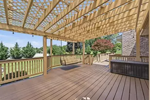 4652 Willow Ln, Lower Nazareth Twp, PA 18064 - Photo 22
