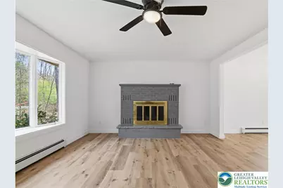 8749 Kings Way, Kunkletown, PA 18058 - Photo 10