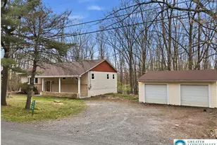 8749 Kings Way, Polk Twp, PA 18058 - Photo 4