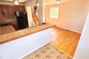 1974 S Idaho St, Allentown City, PA 18103 - Photo 6