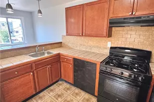 1974 S Idaho St, Allentown City, PA 18103 - Photo 8