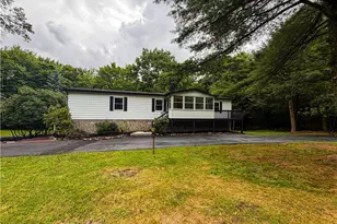 48 White Spruce Way, Penn Forrest, PA 18229 - Photo 2