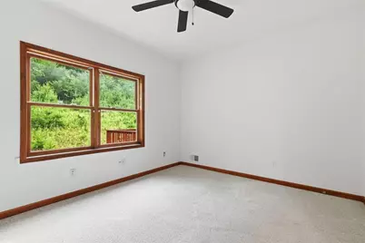 5248 Cherry Valley Road, Hamilton Twp, PA 18353 - Photo 14