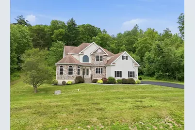 5248 Cherry Valley Road, Hamilton Twp, PA 18353 - Photo 4