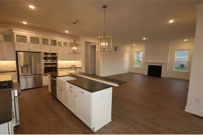 5713 Frederick Drive, East Allen Township, PA 18017 - Photo 2