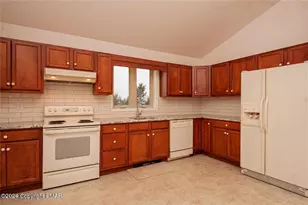2403 Route 115, Chestnuthill Twp, PA 18353 - Photo 28