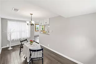 4251 Oakleigh Rd, South Whitehall Township, PA 18104 - Photo 10