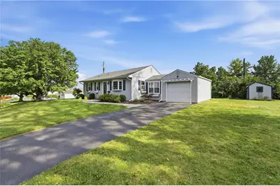 4251 Oakleigh Road, South Whitehall Township, PA 18104 - Photo 18