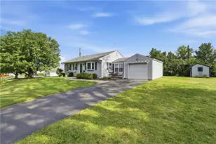 4251 Oakleigh Rd, South Whitehall Township, PA 18104 - Photo 18