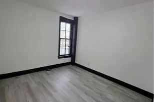 300 Pine St, Reading City, PA 19602 - Photo 16