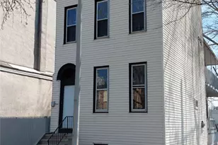 300 Pine St, Reading City, PA 19602 - Photo 2