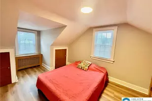 221 E Chestnut St, Nazareth, PA 18064 - Photo 10
