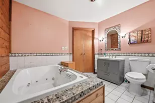 8751 Pleasant View Rd, Lower Mt Bethel Twp, PA 18013 - Photo 36
