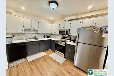 4034 Nicole Place, Palmer Twp, PA 18045 - Photo 4