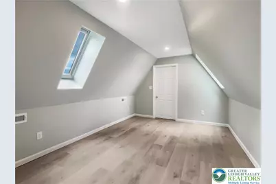 411 Main Street #2, Hellertown Boro, PA 18055 - Photo 30