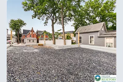 411 Main Street #2, Hellertown Boro, PA 18055 - Photo 38