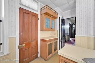 315 S Centre St, Pottsville, PA 17901 - Photo 28