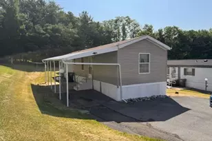 3 Blue Mountain View, Lower Towamensing Tp, PA 18058 - Photo 1
