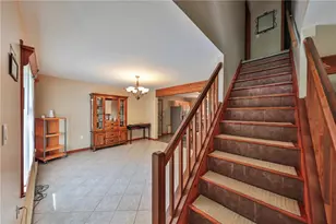 77 Caedman Dr, Penn Forrest, PA 18210 - Photo 4