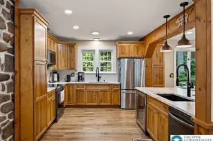 360 Babbling Brook Rd, Pocono Twp, PA 18355 - Photo 8
