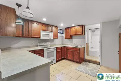 830 Gideons Court, Moore Township, PA 18014 - Photo 40