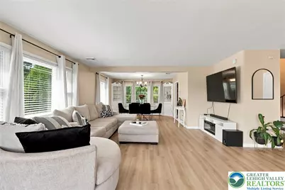 2151 W Fairview Street, Allentown City, PA 18104 - Photo 6