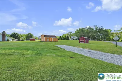 1004 Maple Street, Pottsville, PA 17901 - Photo 6