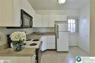 560 Hillside Ave, Bethlehem City, PA 18015 - Photo 14