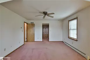 2642 Community Dr, Moore Township, PA 18014 - Photo 22