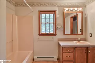 2642 Community Dr, Moore Township, PA 18014 - Photo 26