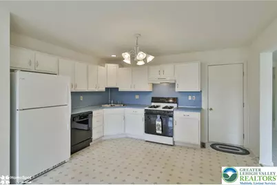 4104 Rexford Drive, Bethlehem Township, PA 18020 - Photo 14