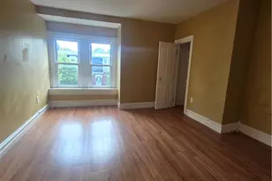 328 N Ninth St, Allentown City, PA 18102 - Photo 2