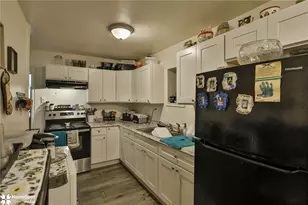 217 Pen Argyl St, Pen Argyl Boro, PA 18072 - Photo 20