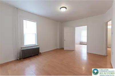 233 N Poplar Street, Allentown City, PA 18102 - Photo 8