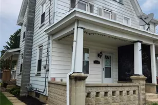 388 S 2nd St, Lehighton, PA 18235 - Photo 2