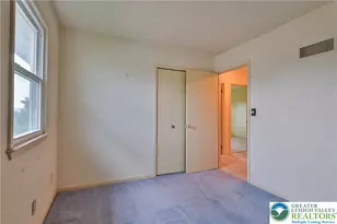 1760 Peachtree Cir, Whitehall Township, PA 18052 - Photo 24