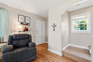 936 Evergreen St, Emmaus Boro, PA 18049 - Photo 4