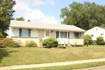 222 N Scenic Street, South Whitehall Township, PA 18104 - Photo 2