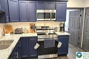 4002 Chew St, South Whitehall Township, PA 18104 - Photo 8