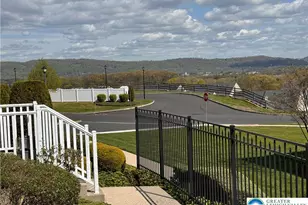4115 Bunker Hill Dr S, Upper Saucon Township, PA 18036 - Photo 2