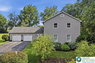 870 Wafford Lane, Bethlehem City, PA 18017 - Photo 1