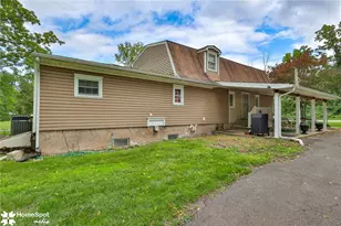 525 Rocky Valley Rd, Springfield Twp, PA 18951 - Photo 4