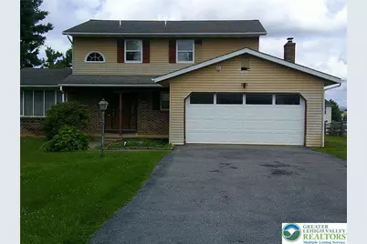 901 Apple Blossom Road, Easton, PA 18040 - Photo 2