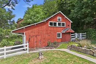 721 Lehigh Gap St, Walnutport Boro, PA 18088 - Photo 64
